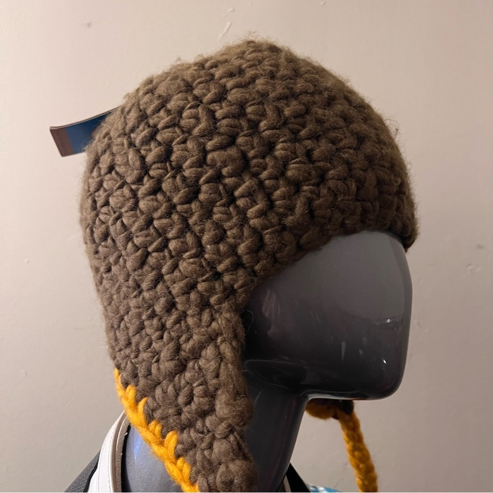 DELUX Knit Earflap Beanie Hat Green With Orange Tassels Winter Cold Weather - Picture 2 of 8